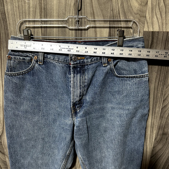 Levis Jeans Women’s 12M Blue 550 Relaxed, Tapered Denim - Picture 8 of 12